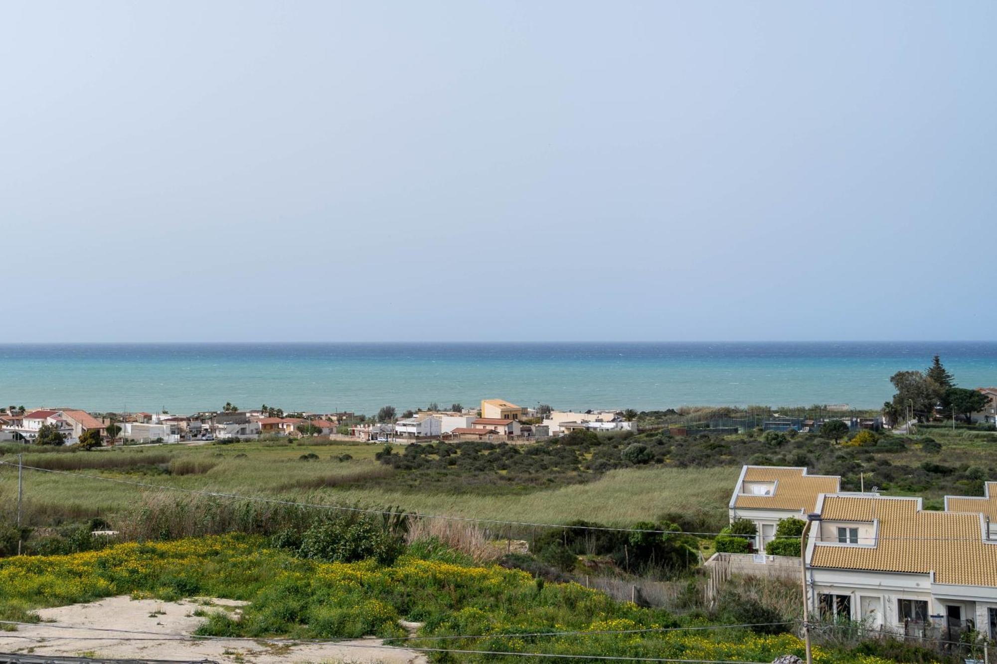 Sikelika Residence Sul Mare Скольитти Экстерьер фото